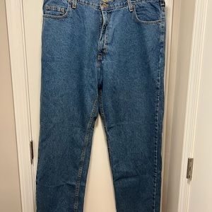 Savane Mens Size 42x30 Medium Wash Classic Straight Leg Jeans✅